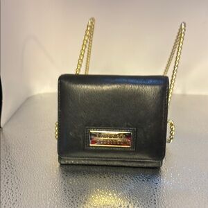 Buxton Black and Gold Wallet Sleek Design